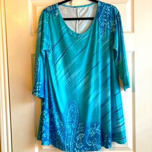 Blue pattern top XL